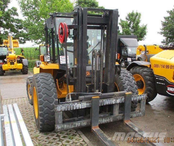 JCB 940-4 越野車