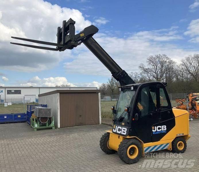 JCB TLT35-22E 伸縮臂操作車