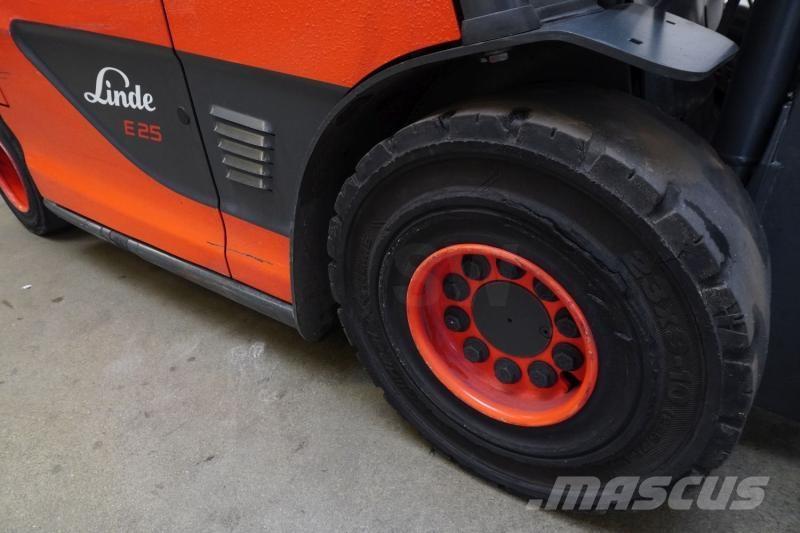 Linde E 25 387 電動堆高機