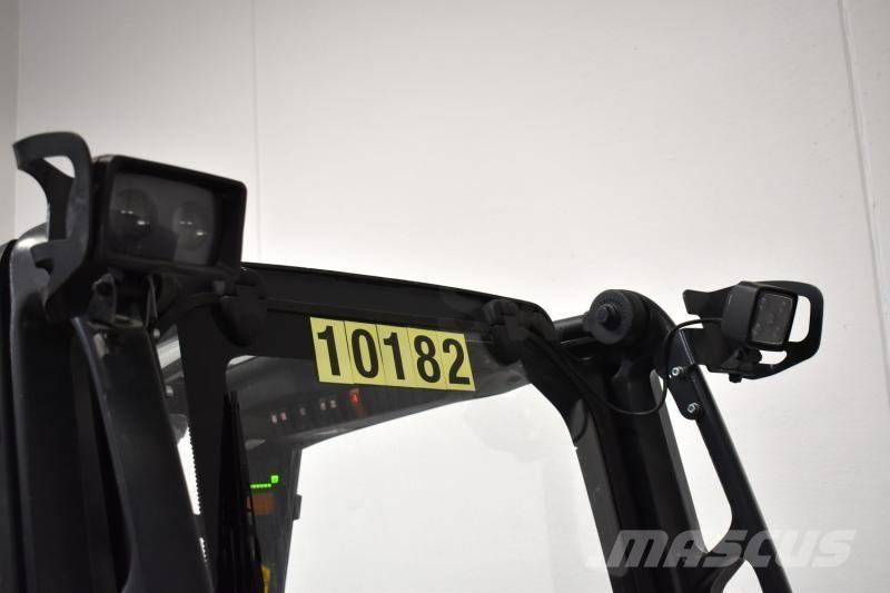 Linde E 30 387 電動堆高機