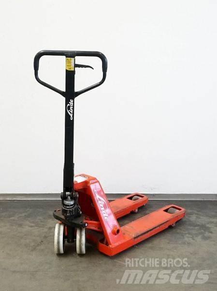 Linde HPT M 15 手拉式油壓拖板車