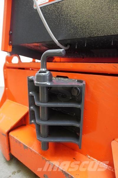 Linde P 30 132 牽引車