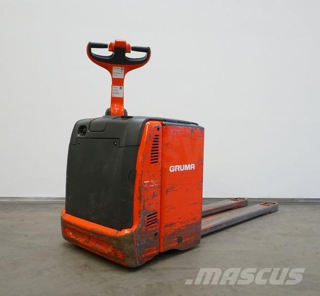 Linde T 30 131 低架升降機