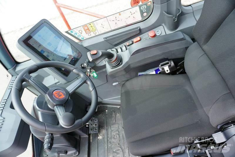 Magni RTH 8.27 伸縮臂操作車