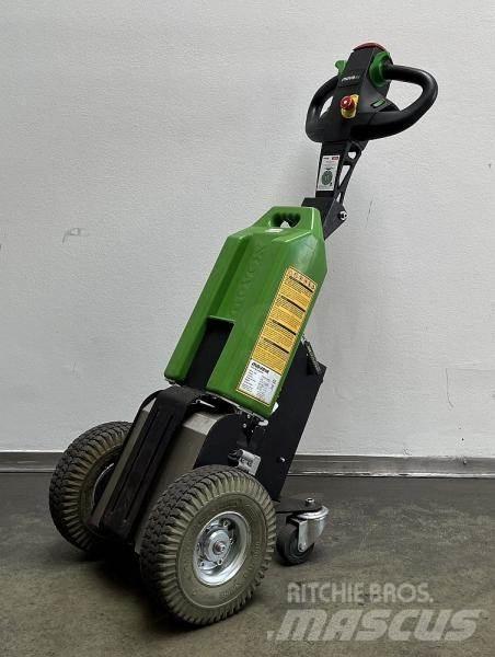 Movexx T1000 牽引車