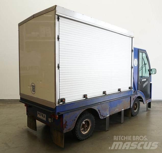 Pefra 615 牽引車