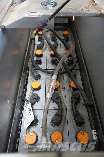 Still FV-X-16 自走式堆積機