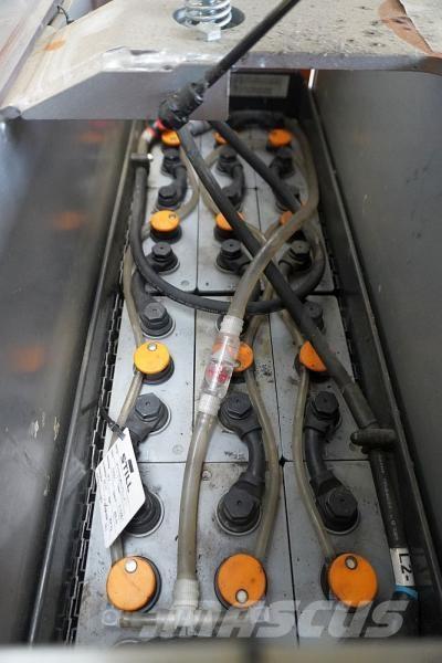 Still FV-X-16 自走式堆積機