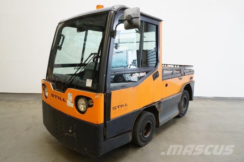 Still R07-25 牽引車