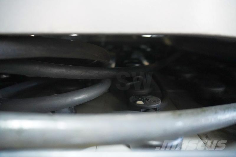 Still RX20-20P 電動堆高機