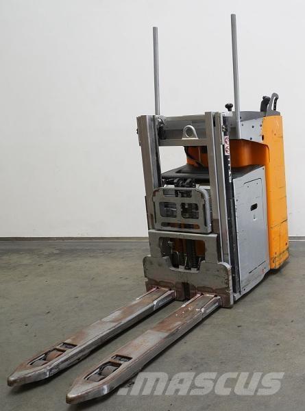 Still SXD20 自走式堆積機