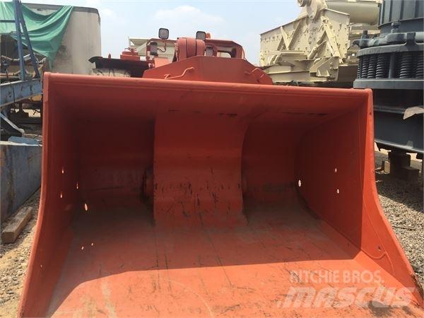 Sandvik LH410 地下裝載機