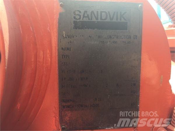 Sandvik LH410 地下裝載機