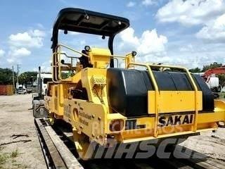 Sakai SW850ND II 單輪滾壓機