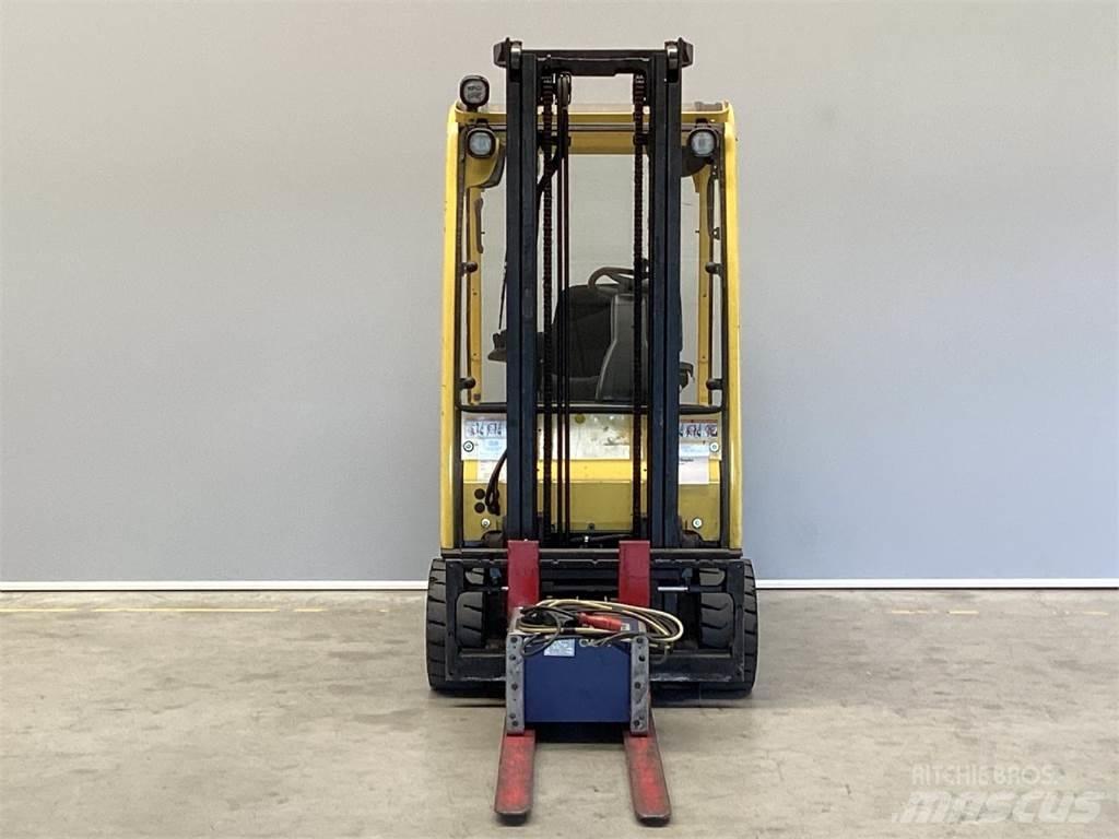 Hyster J2.0XMT 電動堆高機