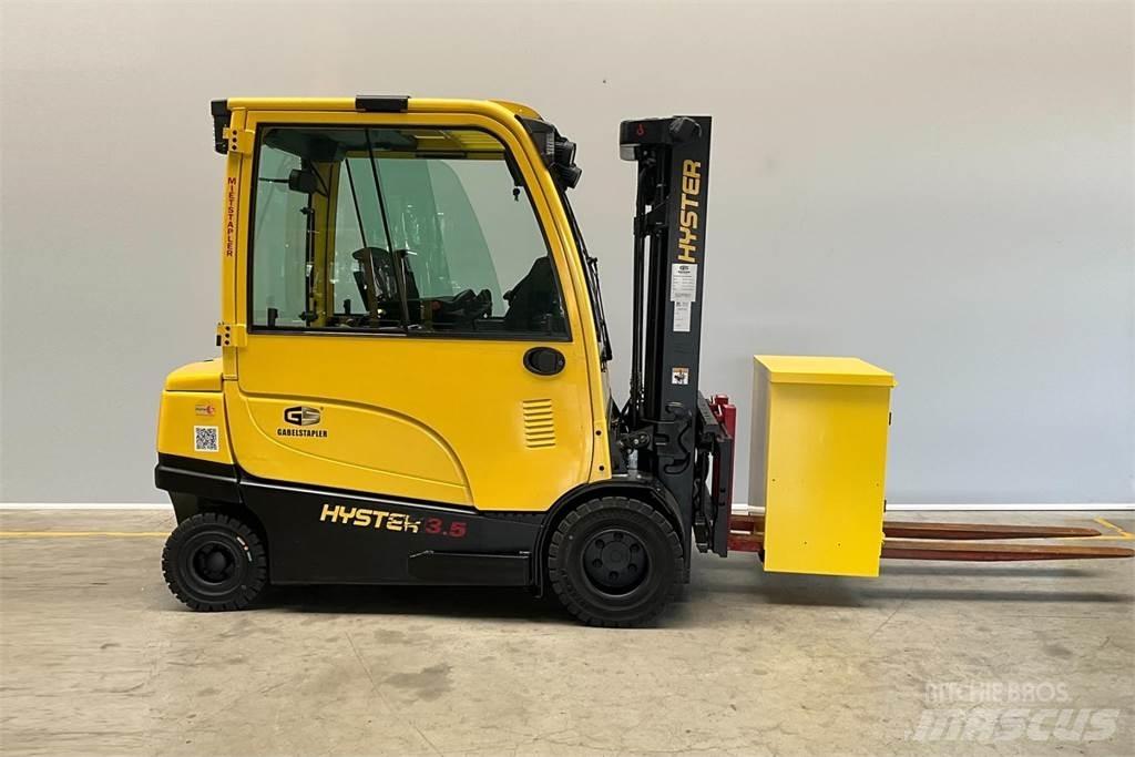 Hyster J3.50XN 電動堆高機
