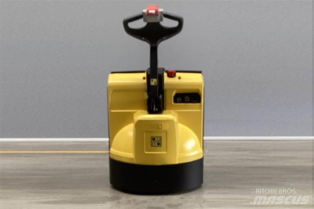 Hyster P1.6 行走控制式堆積機