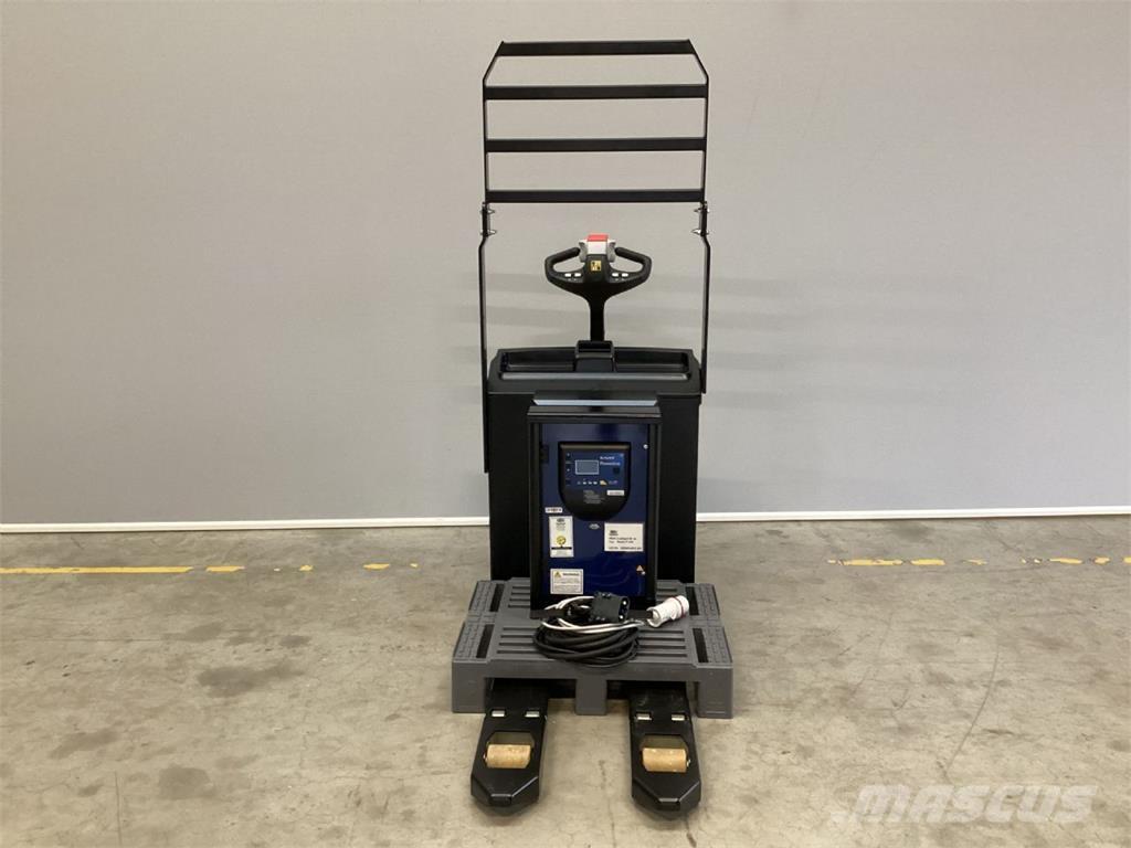 Hyster P2.0 行走控制式堆積機