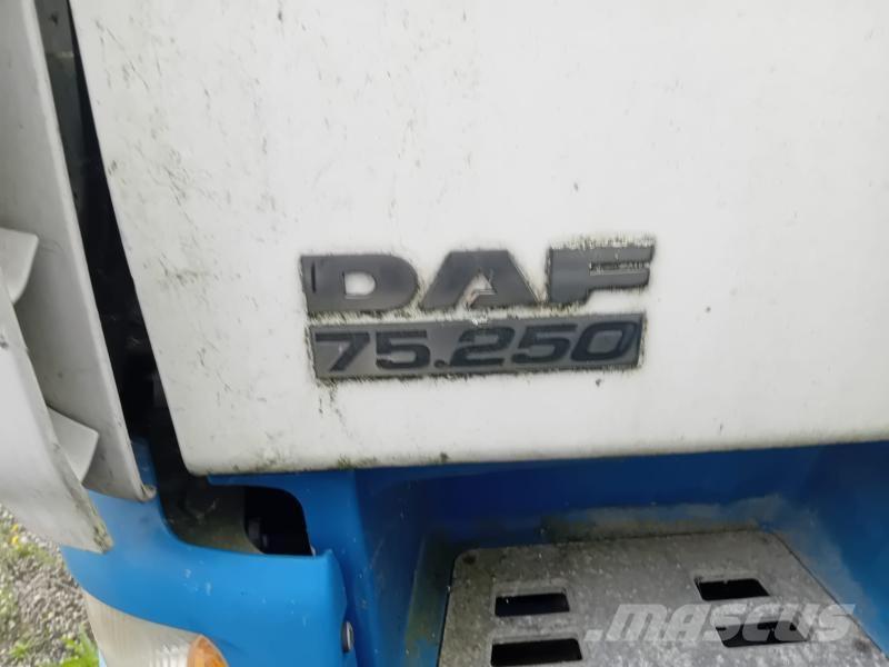 DAF CF 貨箱式卡車