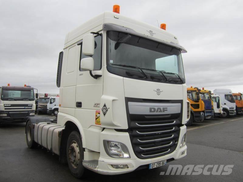 DAF XF105 460 曳引機組件