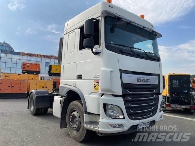 DAF XF105 460 曳引機組件