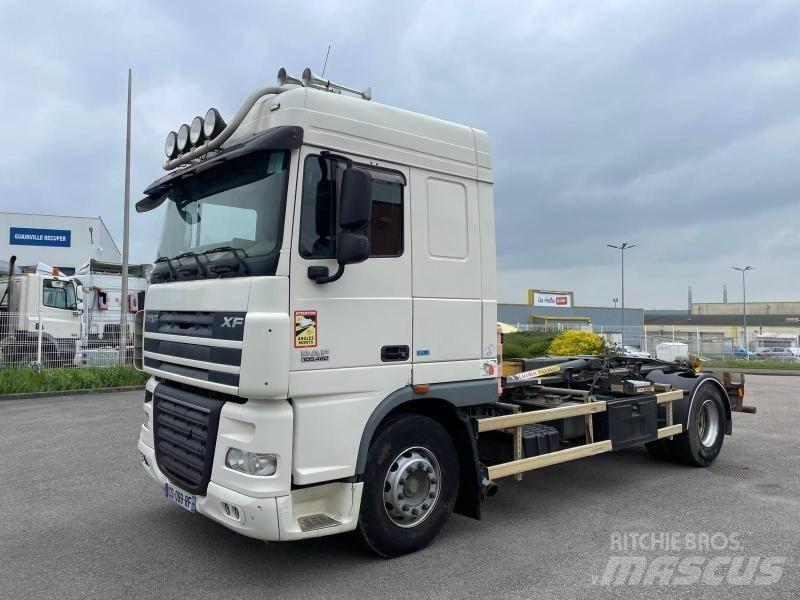 DAF XF105 460 起重可拆卸式卡車