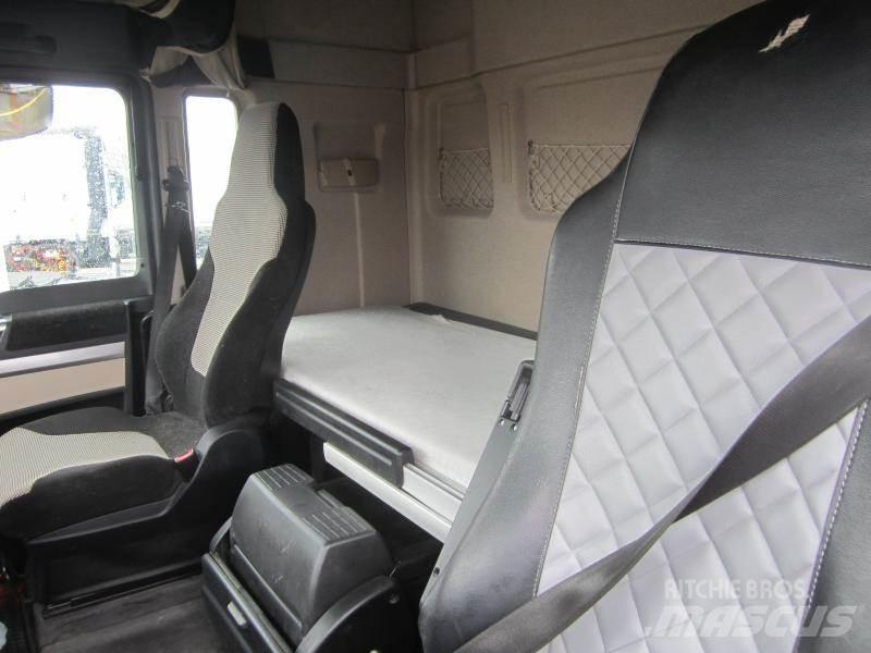 MAN TGX 曳引機組件