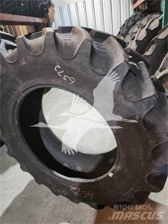 BKT 420/85R34 其他