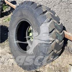  MAXAM 20.5X25 輪胎、車輪和輪圈
