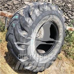 Titan 20.5x25 輪胎、車輪和輪圈