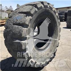 Toyo 35/65x33 輪胎、車輪和輪圈