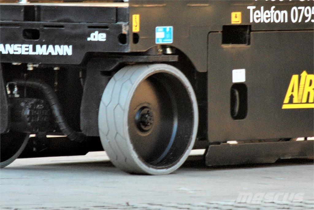 Airo X14EN 剪式升降機