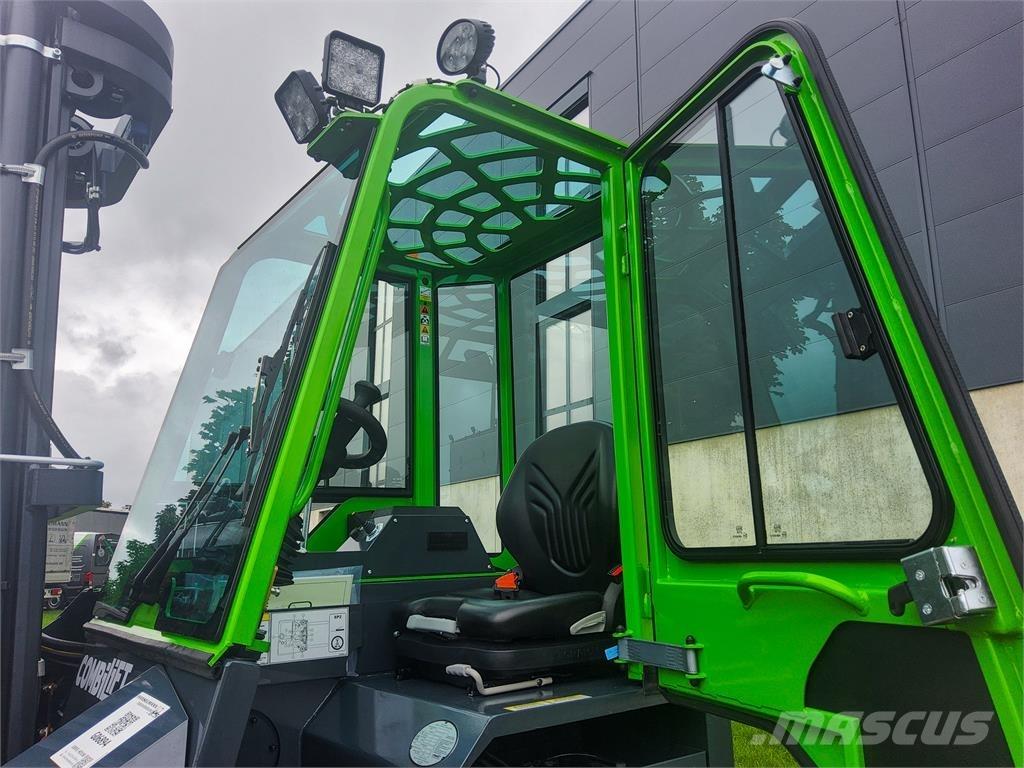 Combilift CBE 3000 四向前伸式堆高機(叉車)