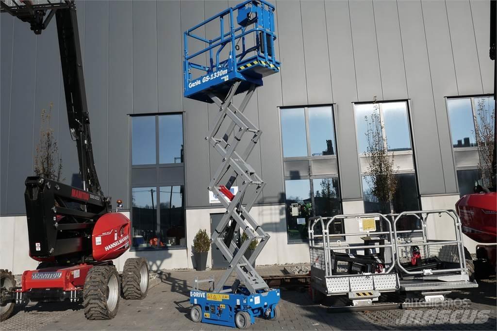 Genie GS 1330 剪式升降機