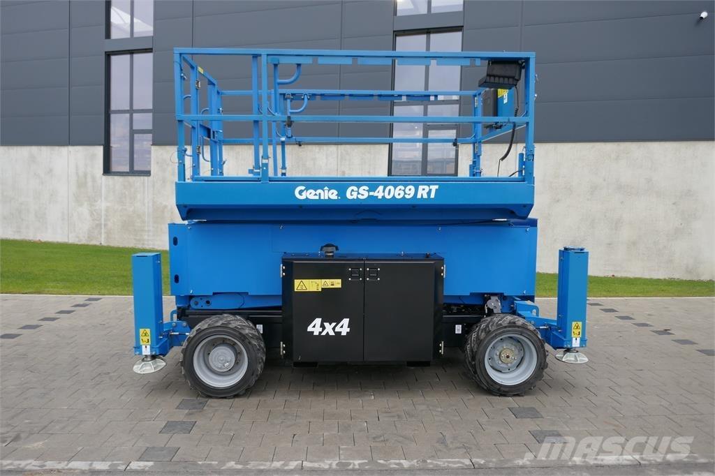 Genie GS 4069RT 剪式升降機
