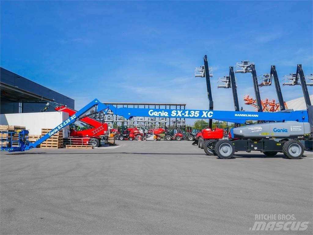 Genie SX-135 XC 伸縮臂高空作業車
