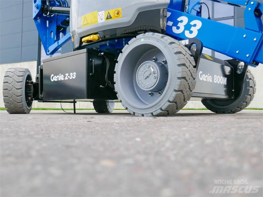 Genie Z-33/18 曲臂高空作業車