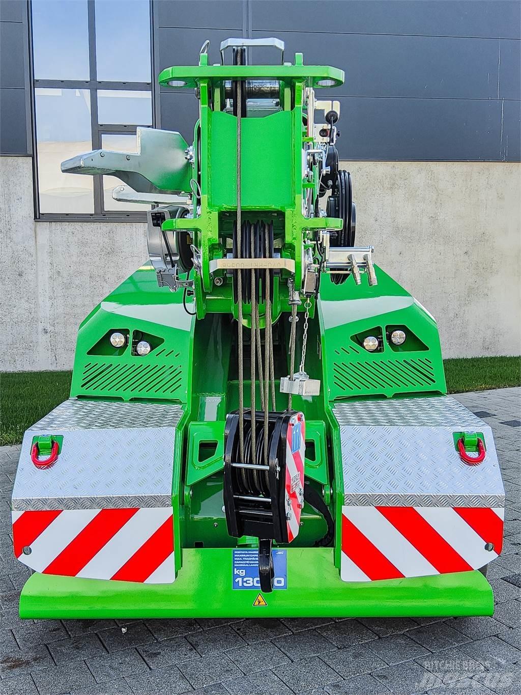 JMG MC 130S 伸縮臂操作車
