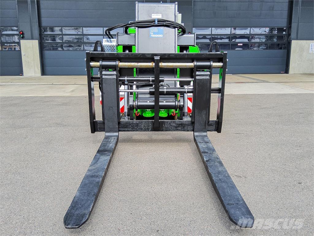 JMG MC 400S 伸縮臂操作車