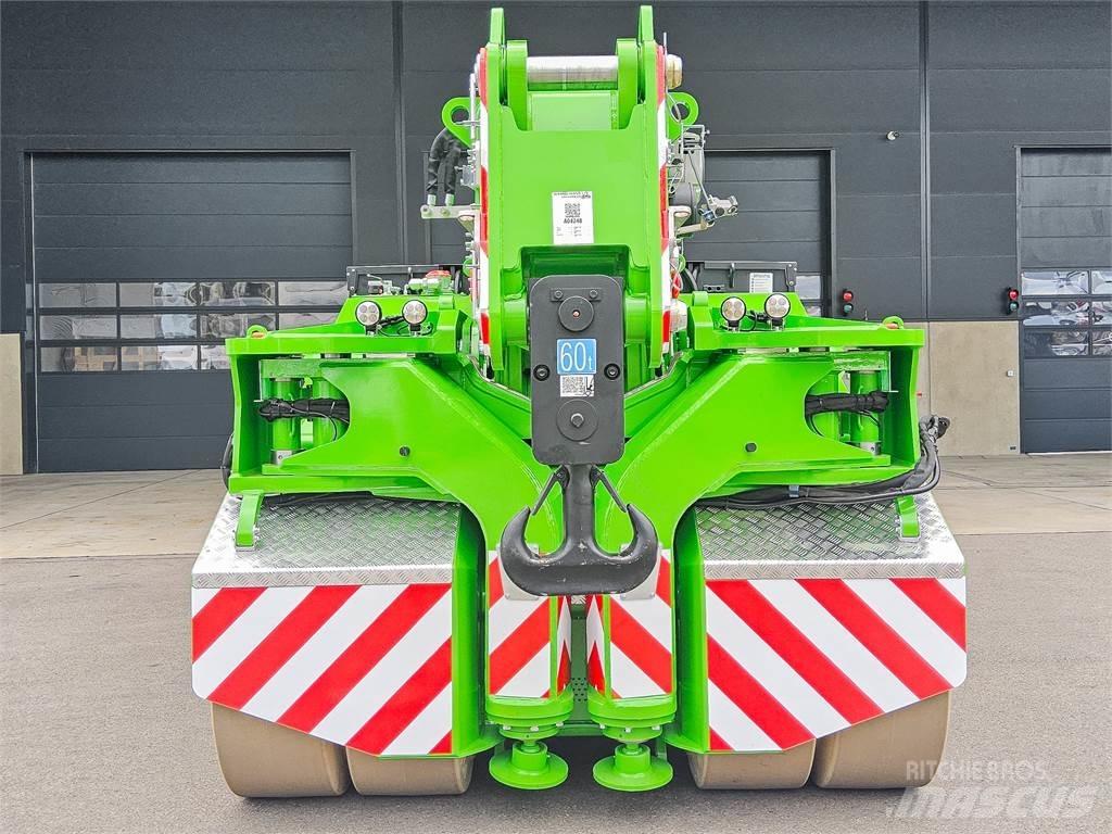 JMG MC 580S 伸縮臂操作車