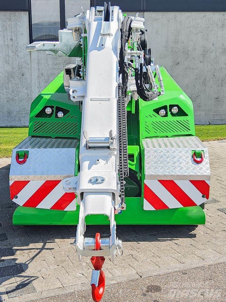 JMG MC130S 伸縮臂操作車