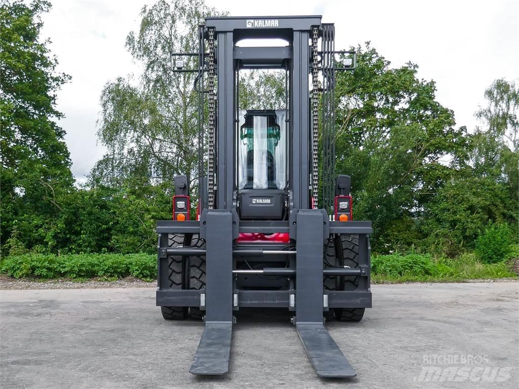 Kalmar DCG 160-12 柴油卡車