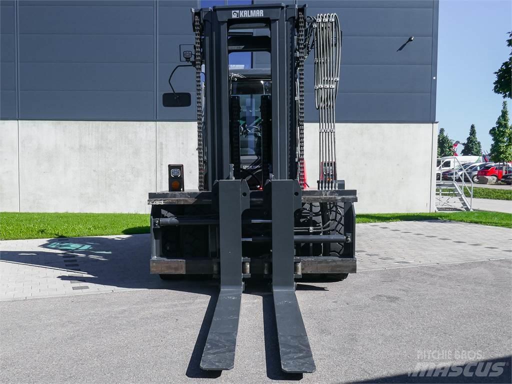 Kalmar DCG 160-12 柴油卡車