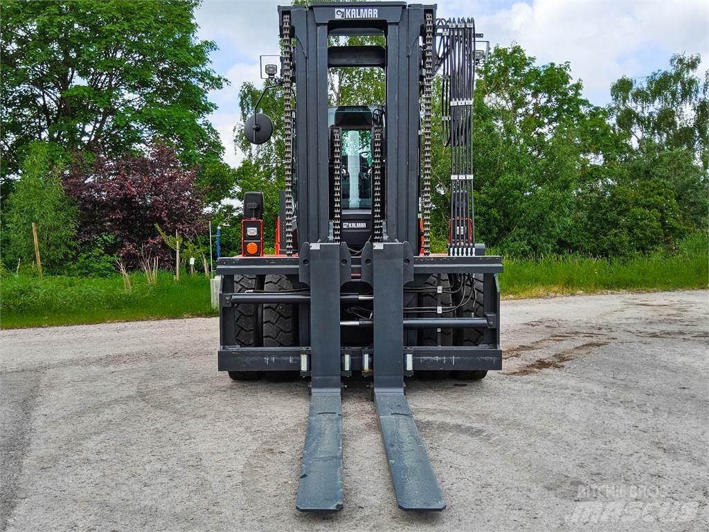 Kalmar DCG 160-12 柴油卡車