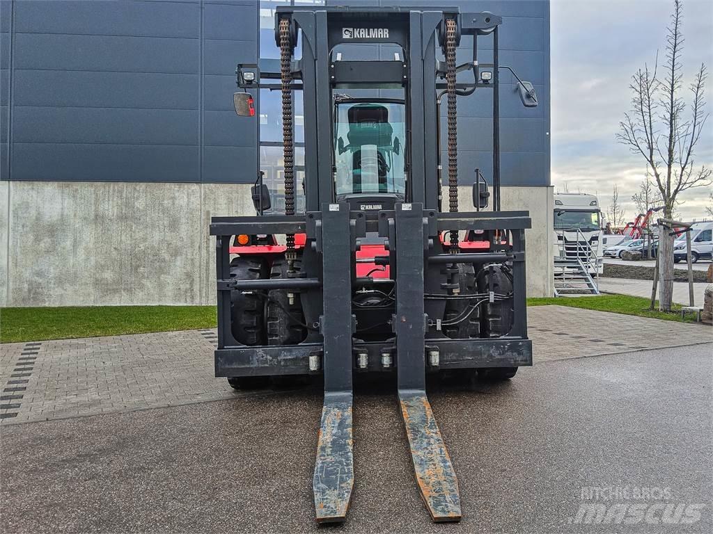 Kalmar DCG 250-12 柴油卡車