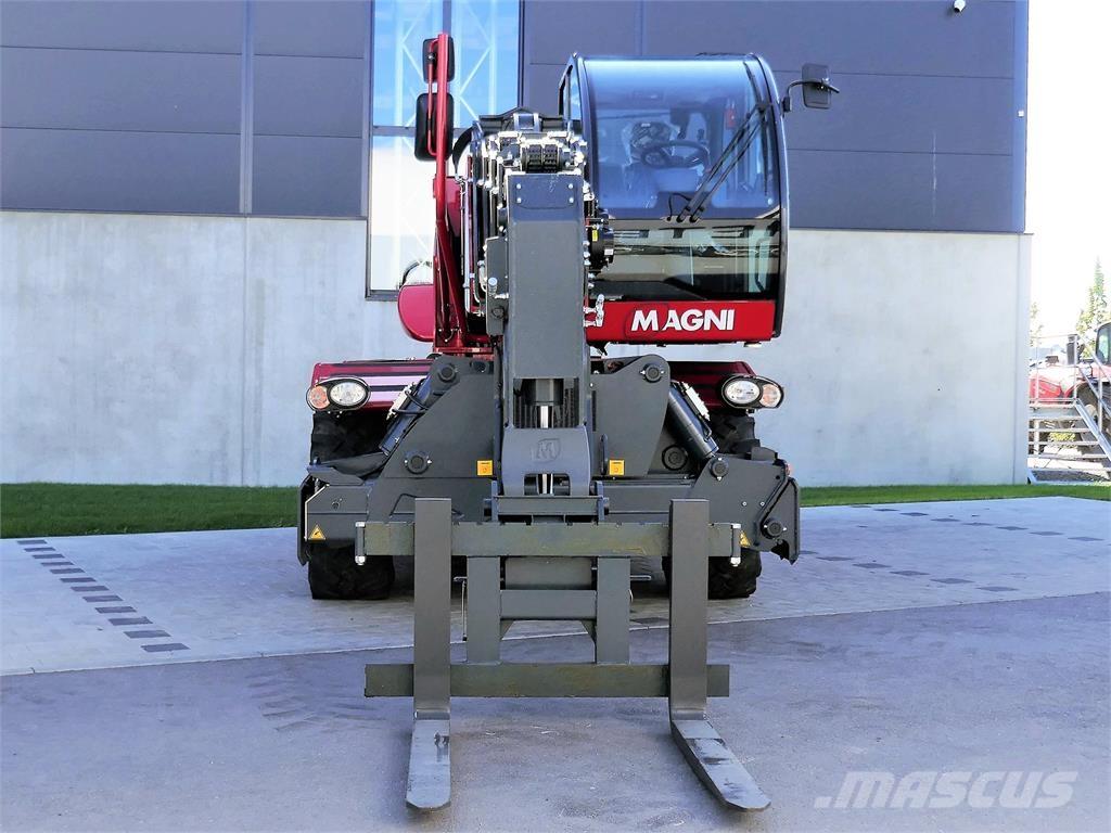 Magni RTH 6.35 伸縮臂操作車