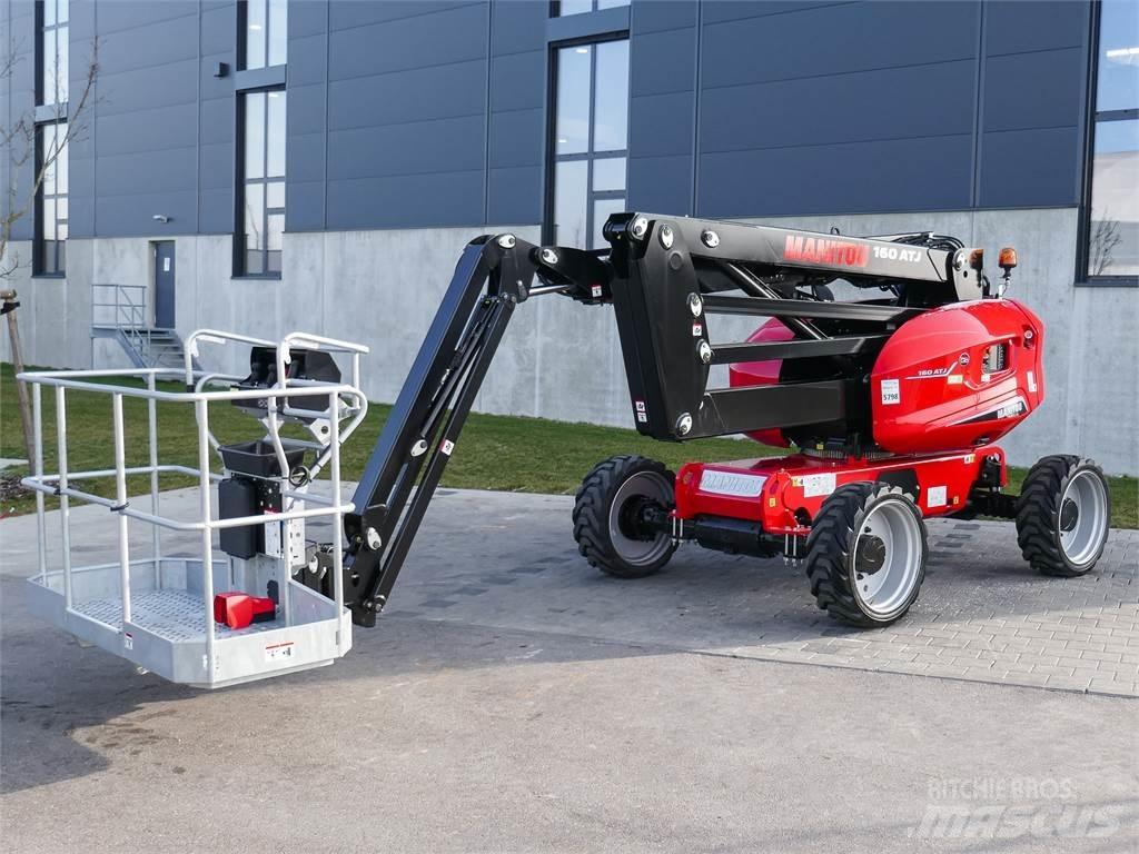 Manitou 160 ATJ 曲臂高空作業車