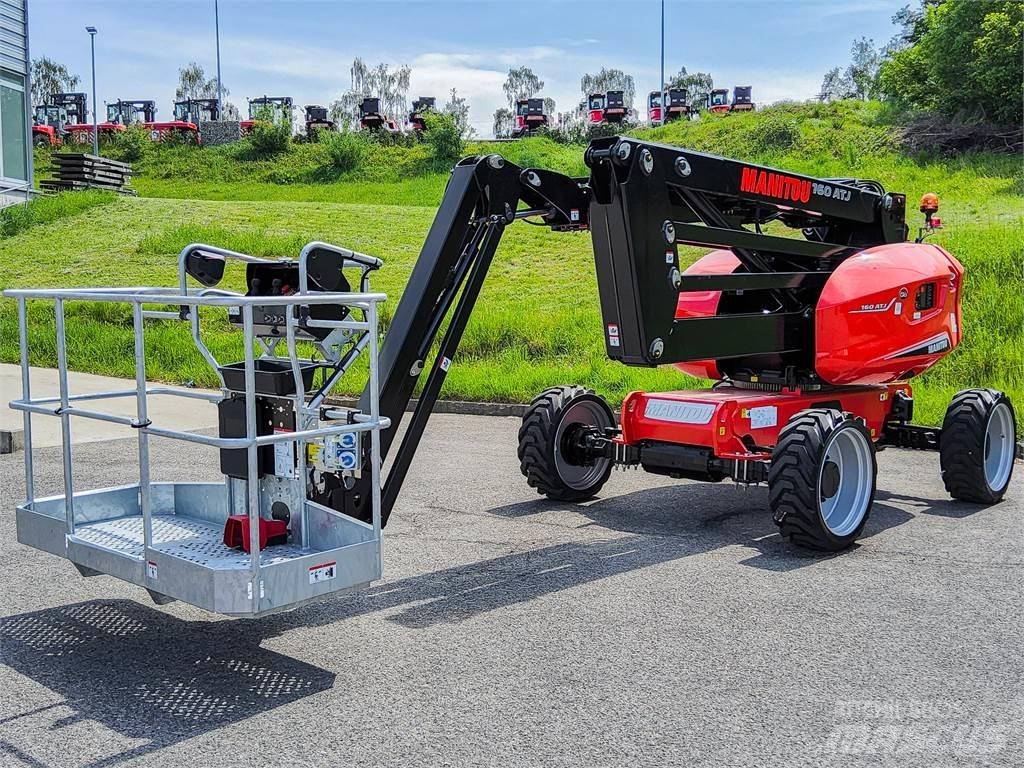 Manitou 160 ATJ 曲臂高空作業車