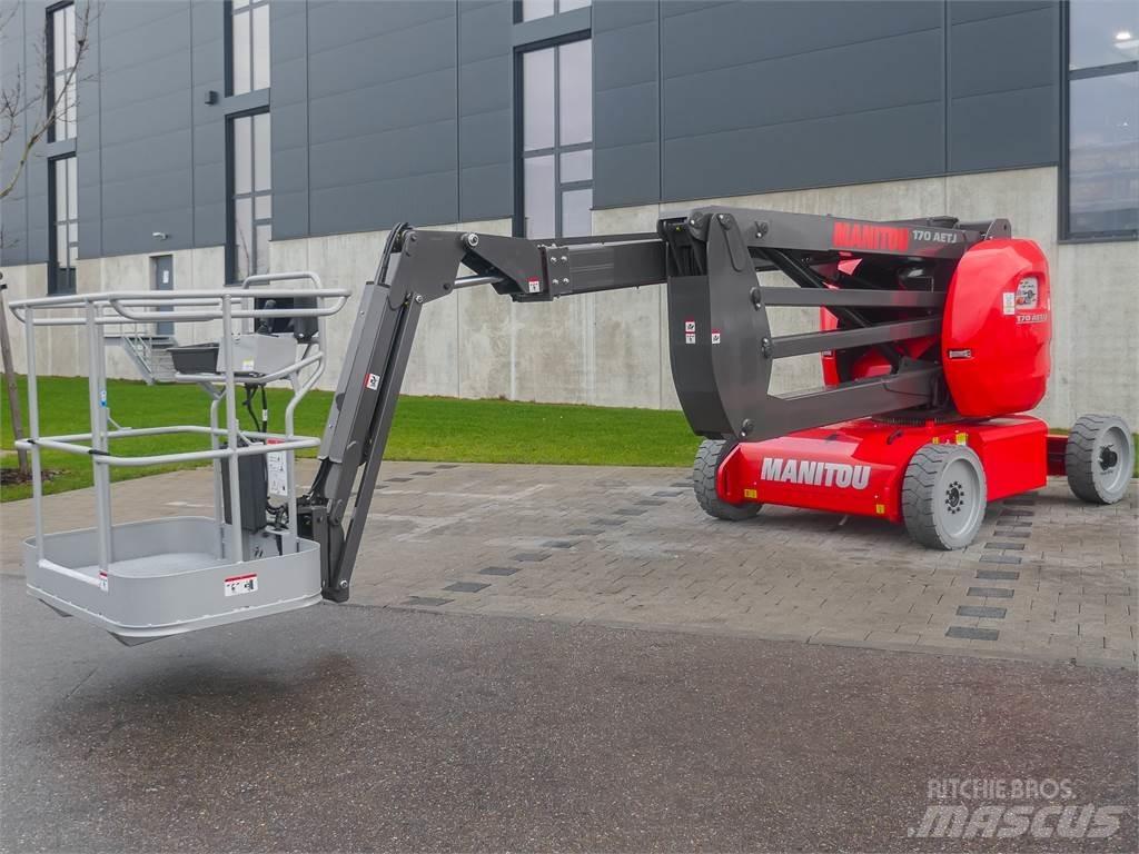 Manitou 170 AETJ 曲臂高空作業車