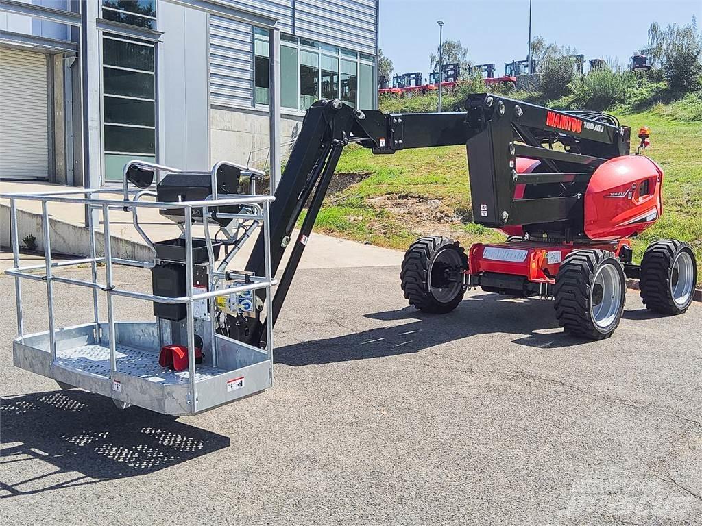 Manitou 180 ATJ 曲臂高空作業車